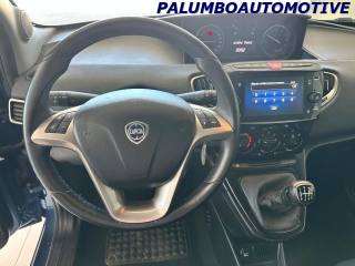 LANCIA Ypsilon usata, con Fendinebbia