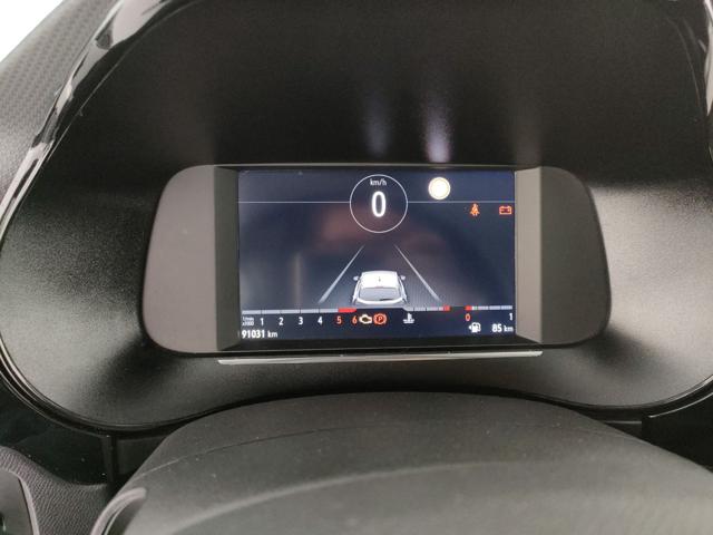 OPEL Corsa usata, con USB
