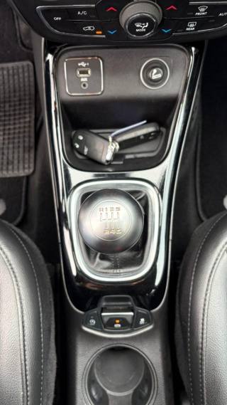 JEEP Compass usata, con Autoradio digitale