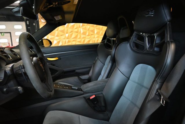 PORSCHE 718 Spyder usata 29