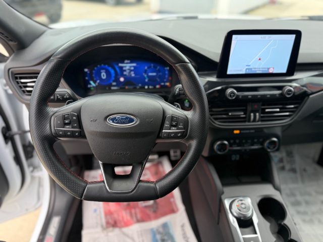 FORD Kuga usata, con Sensori di parcheggio posteriori