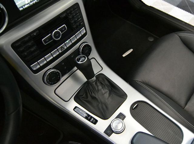MERCEDES-BENZ SLK 250 usata, con Autoradio