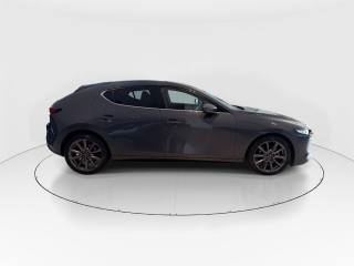 MAZDA 3 usata, con Autoradio digitale