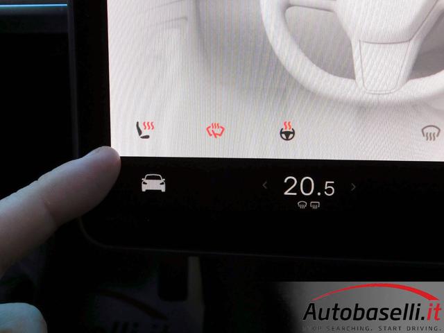TESLA Model 3 usata, con Riconoscimento dei segnali stradali