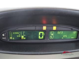 CITROEN Xsara Picasso usata 12