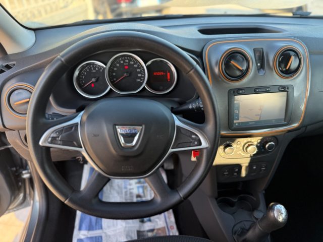 DACIA Sandero usata, con Telecamera per parcheggio assistito