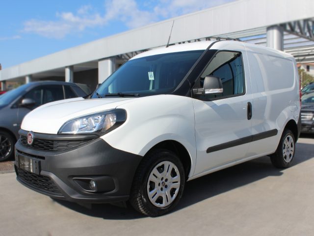 FIAT Doblo usata, con Airbag Passeggero