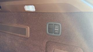 PORSCHE Cayenne usata, con Specchietti laterali elettrici