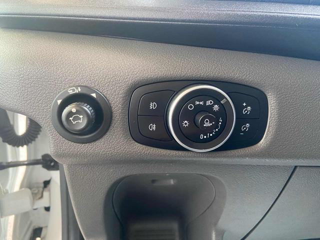 FORD Transit usata, con USB