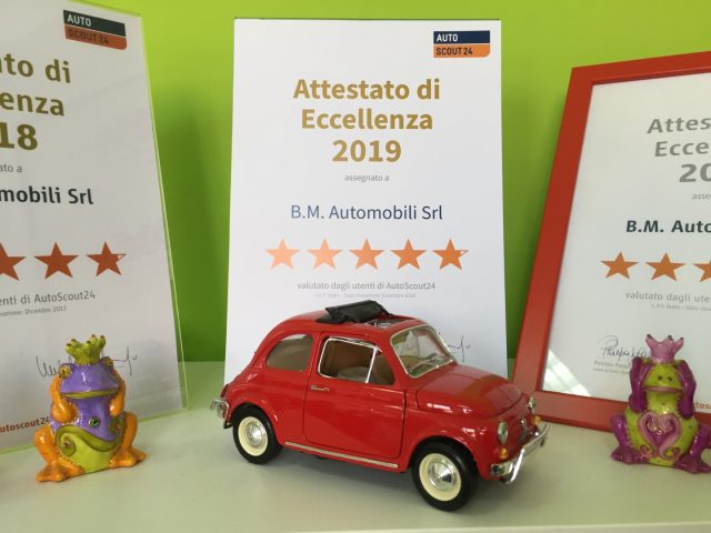 MERCEDES-BENZ SL 63 AMG usata, con USB