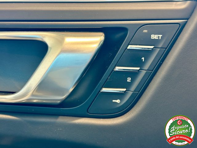 PORSCHE Macan usata, con Controllo automatico clima