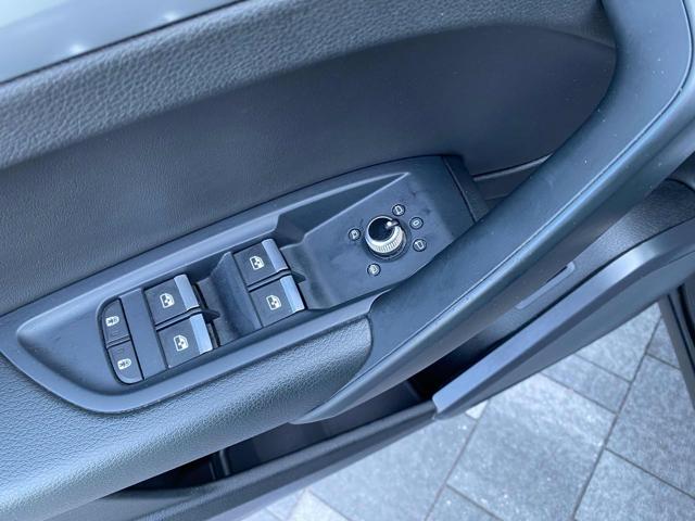 AUDI Q5 usata, con Sedile posteriore sdoppiato