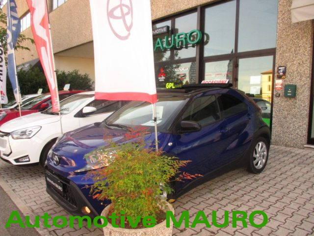 TOYOTA Aygo X usata, con Autoradio