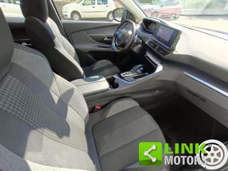 PEUGEOT 3008 usata, con Touch screen