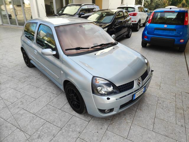RENAULT Clio usata, con Autoradio