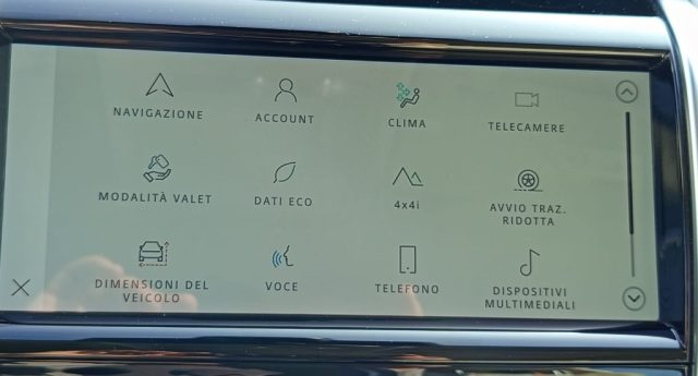 LAND ROVER Discovery Sport usata, con Regolazione elettrica sedili