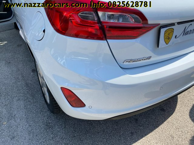 FORD Fiesta usata, con Specchietti laterali elettrici
