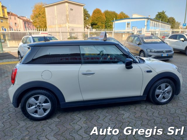 MINI Cooper usata, con Autoradio