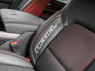 DODGE RAM usata, con Bracciolo