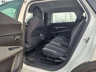 PEUGEOT 5008 usata, con Volante in pelle