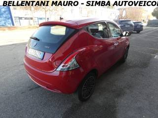 LANCIA Ypsilon usata, con ESP