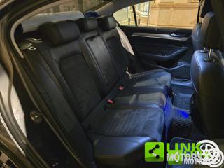 VOLKSWAGEN Passat usata, con Supporto lombare