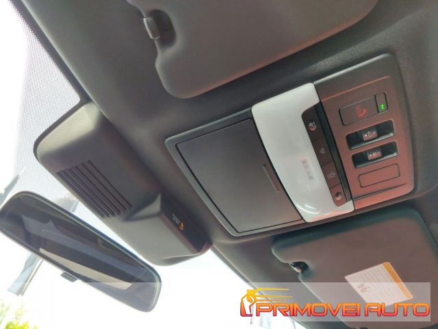 MITSUBISHI Outlander usata, con Autoradio digitale
