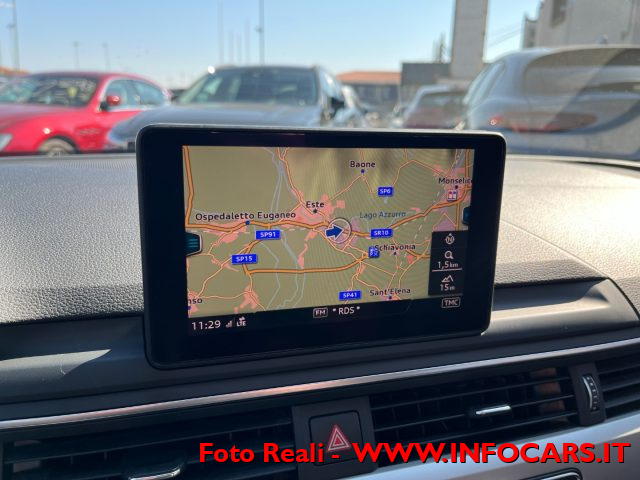 AUDI A4 usata, con Park Distance Control