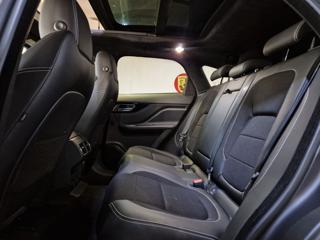 JAGUAR F-Pace usata, con Boardcomputer