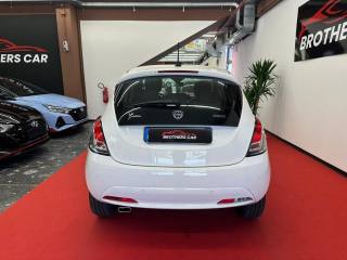 LANCIA Ypsilon usata, con Controllo trazione