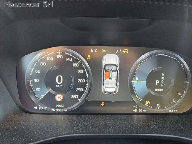 VOLVO XC40 usata, con Sistema di navigazione