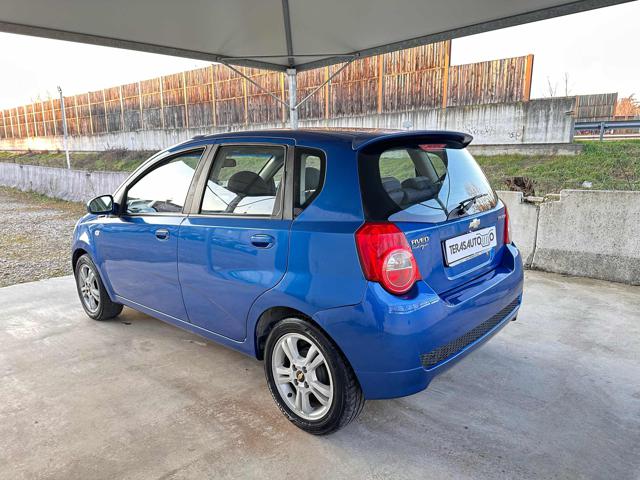 CHEVROLET Aveo usata, con Autoradio