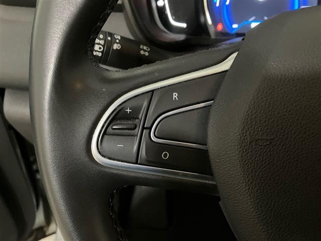 RENAULT Kadjar usata, con Sensori di parcheggio posteriori