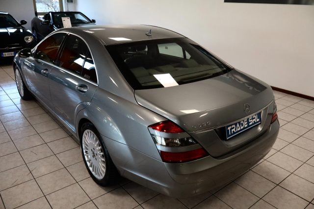 MERCEDES-BENZ S 500 usata, con Climatizzatore