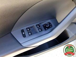 VOLKSWAGEN T-Cross usata, con Lettore CD