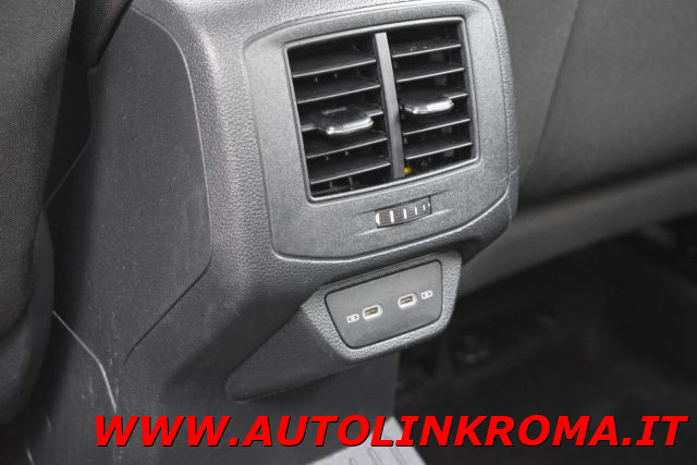 VOLKSWAGEN T-Roc usata, con Cronologia tagliandi