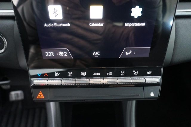 RENAULT Captur usata, con Luci diurne LED