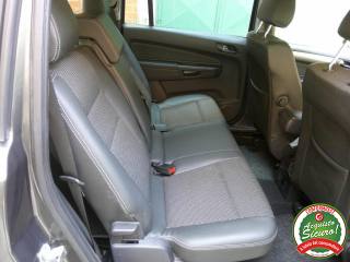 OPEL Zafira usata, con Fendinebbia