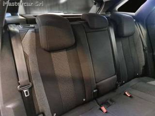 PEUGEOT 3008 usata, con Cruise Control