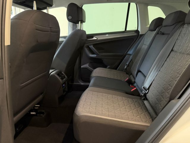 VOLKSWAGEN Tiguan usata, con Adaptive Cruise Control