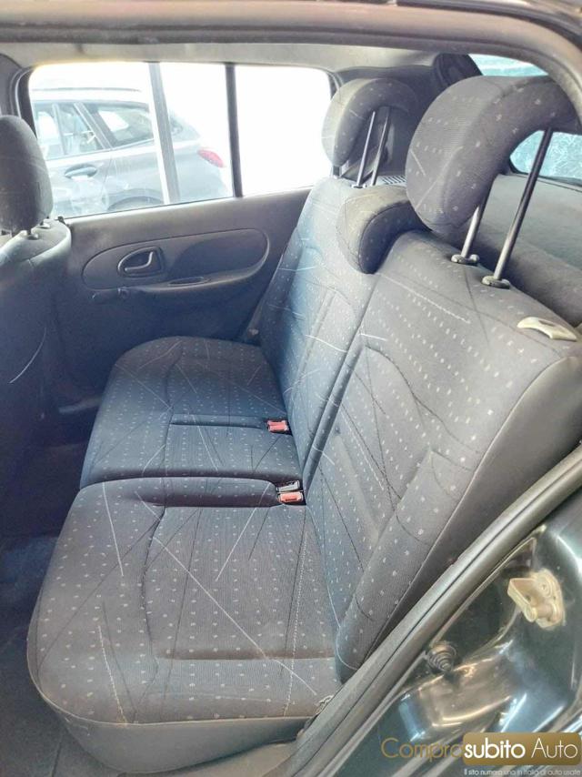 RENAULT Clio usata 8