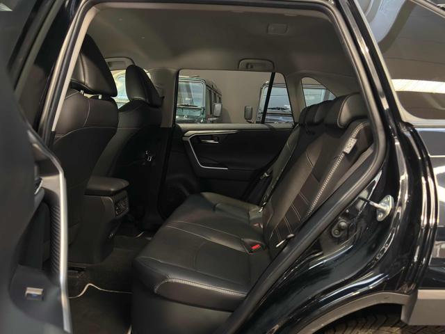 TOYOTA RAV 4 usata, con Volante in pelle