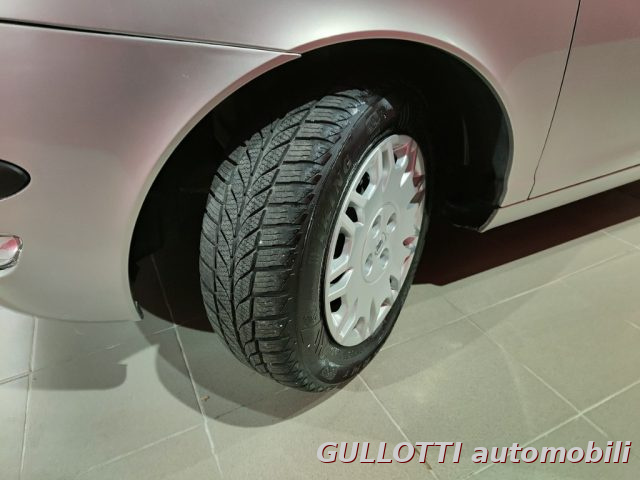LANCIA Ypsilon usata 13