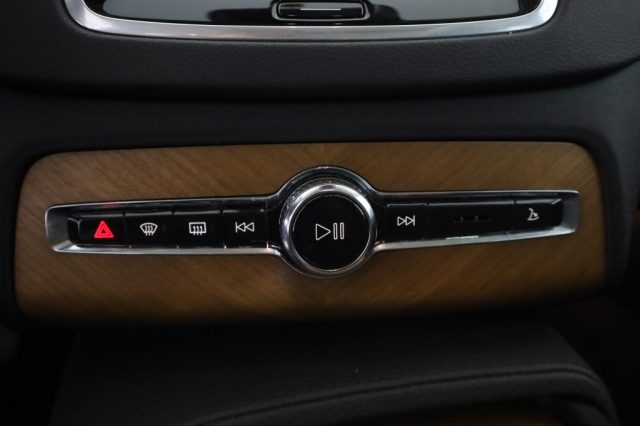VOLVO XC90 usata 13