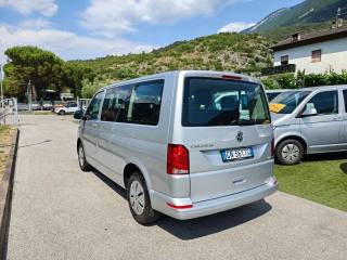 VOLKSWAGEN Caravelle usata, con Airbag Passeggero