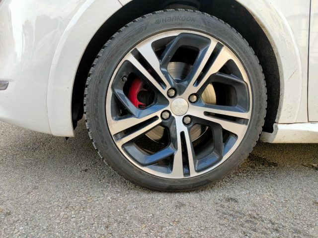 PEUGEOT 208 usata, con Specchietti laterali elettrici