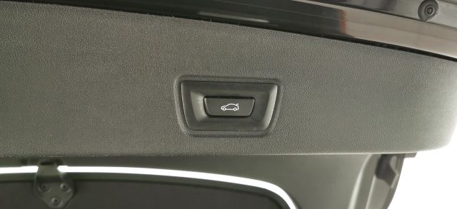 BMW i4 usata, con Telecamera per parcheggio assistito