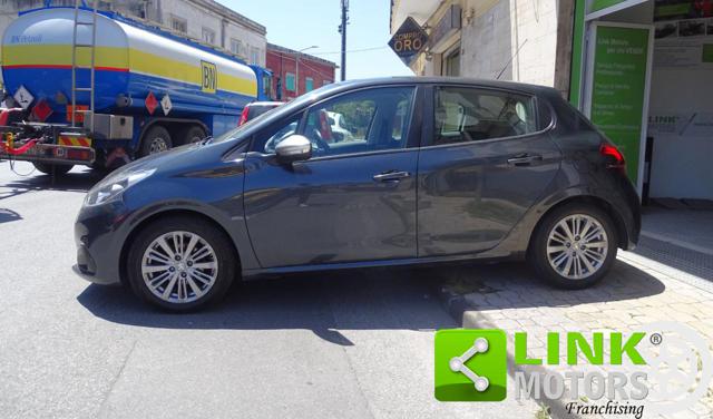 PEUGEOT 208 usata, con Airbag laterali
