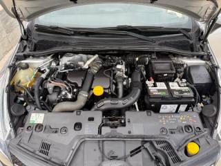 RENAULT Clio usata, con Bluetooth