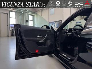 MERCEDES-BENZ CLA 200 usata, con Vetri oscurati
